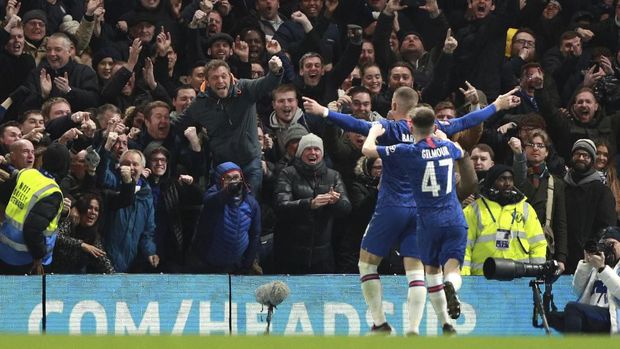 Gol Ross Barkley menyulitkan Liverpool di babak kedua.