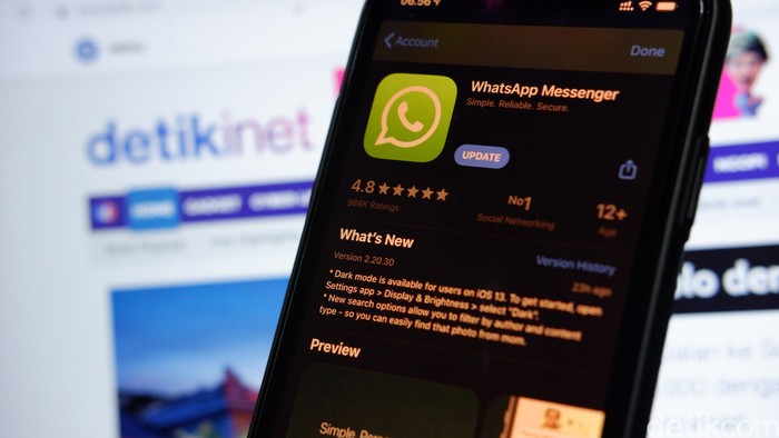 Dark Mode WhatsApp