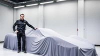 Selubung mobil memang belum terbuka sepenuhnya, tapi Spyros Panopoulos menyebut proyek yang dinamakan Chaos Hypercar, ini bakal lahir sebagai mobil berperforma yang belum dilihat sebelumnya.  Foto: Spyros Panopoulos Automotive