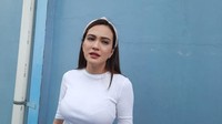Shandy Aulia memilih bisnis ayam geprek yang diberi nama Geprek Say by Shandy Aulia. Gerainya ada di Jabodetabek, Bandung, hingga Medan. Anisa/detikHOT