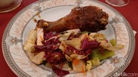 Mau wisata kuliner, di sini banyak banget restoran Italia dengan berbagai menu khasnya. Misalnya saja sajian lezat di Il Ristoro dei Mercanti (Fitraya/detikcom)