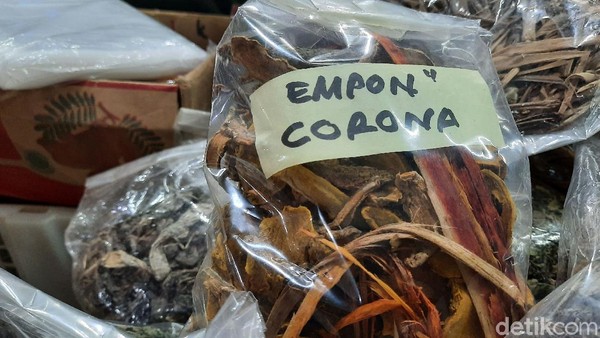 Laris Manis! Empon-empon Corona Rp 10.000 Diburu Pembeli