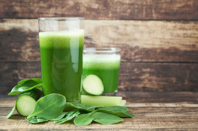 Minum 5 Jus Daun Ini Bisa Bantu Tingkatkan Sistem Kekebalan Tubuh