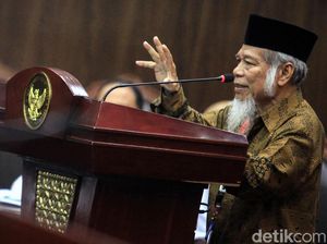 Masyumi Reborn Larang Kader Tepuk Tangan dan Bikin Rekening Bank Riba