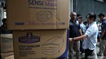 Polisi Sidak Distributor Masker di Kawasan Glodok