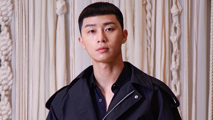 5 Fakta Park Seo Joon, Aktor Awet Muda yang Serba Bisa
