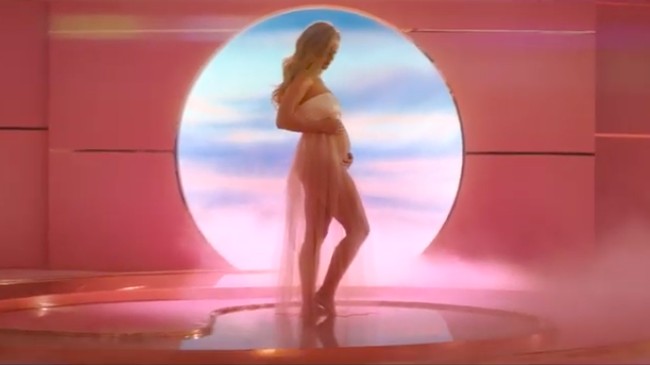 Katy Perry Hamil, Ini Makanan yang Bikin Dia Ngidam!
