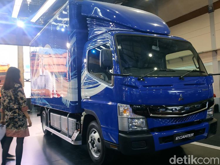 Truk Listrik Kembali Mejeng di Jakarta, Kapan Beroperasinya?