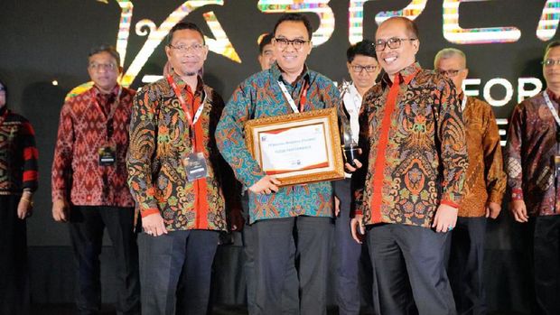 Brantas Abipraya Raih Predikat Good Performance BUMN