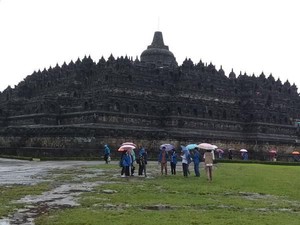 Candi Borobudur Buka tapi Terbatas karena Virus Corona