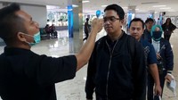 Pemeriksaan suhu tubuh tersebut berlaku bagi semua pegawai PLN, mulai dari level manajemen direksi hingga level pegawai di lingkungan PLN. Istimewa/Dok. PLN.