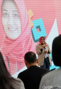 Telkomsel kembali menghadirkan inisiatif dalam mendukung kemajuan pendidikan di Indonesia melalui upaya penyediaan akses terhadap ilmu pengetahuan yang semakin inklusif. Inisiatif tersebut diwujudkan dalam bentuk paket data ilmupedia dan kuis ilmupedia Berani Jawab! (IBJ).
