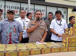 Jual Masker Rp 200 Ribu Per Boks, 2 Penimbun di Jakut Diciduk Polisi
