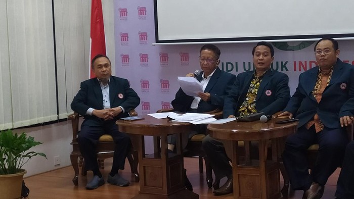Konferensi Pers PB IDI soal Virus Corona