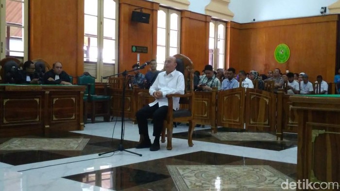 Wali Kota Medan nonaktif Dzulmi Eldin