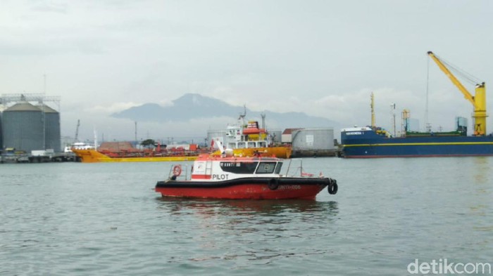 Suasana Pelabuhan Tanjung Emas, Semarang, Kamis (5/3/2020).
