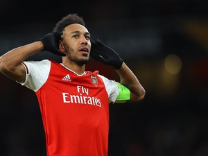 Jika Beli Aubameyang, MU Bisa Jadi Penantang Gelar Lagi