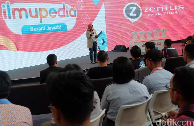 Telkomsel kembali menghadirkan inisiatif dalam mendukung kemajuan pendidikan di Indonesia melalui upaya penyediaan akses terhadap ilmu pengetahuan yang semakin inklusif. Inisiatif tersebut diwujudkan dalam bentuk paket data ilmupedia dan kuis ilmupedia Berani Jawab! (IBJ).