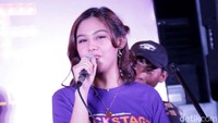Film tersebut bercerita tentang seorang penyanyi yang akan diperankan oleh Vanesha. Pool/Ismail/detikFoto.