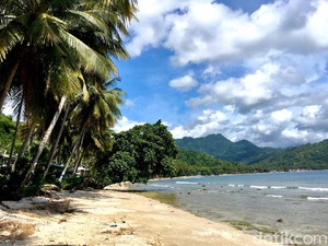 Pantai Batu Taka Urung di Majene Ini Anti Wisatawan Tukang Selingkuh