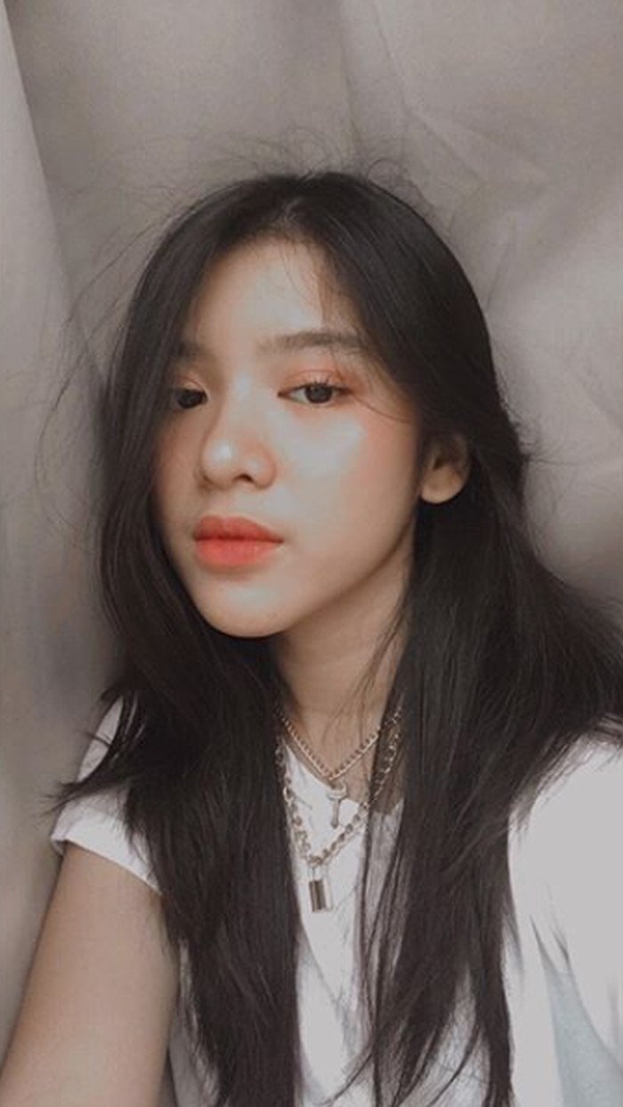 Tiara Idol atau Tiara Anugrah dari instagram.