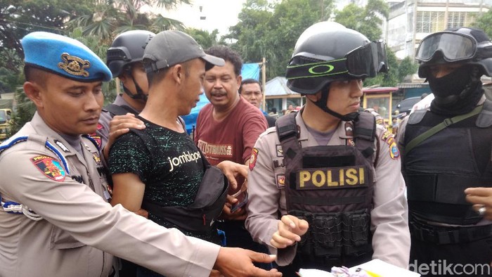 Belasan Preman Ditangkap di Medan