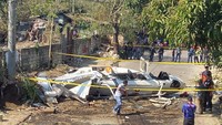  Helikopter yang membawa kepala polisi Filipina jatuh pasda Kamis (5/3).