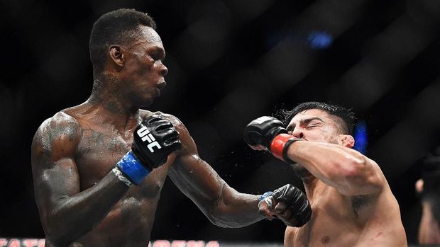 Israel Adesanya, Penonton yang Jadi Juara UFC