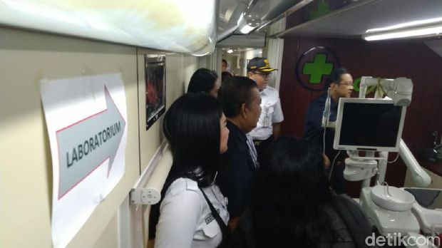 Melihat 'Jeroan' Rail Clinic yang Dioperasikan untuk Tangkal Corona