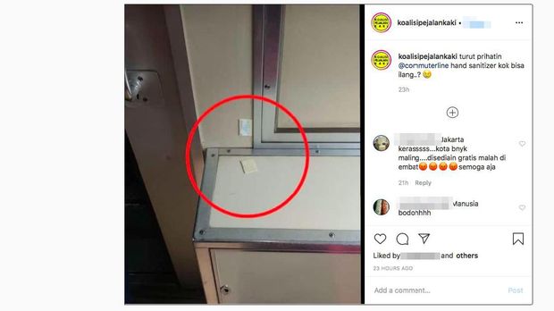 Warganet melaporkan botol hand sanitizer yang seharusnya ada di gerbong KRL, tinggal tersisa bantalan perekatnya.
