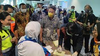 Monitoring itu pun dilakukan langsung Direktur Jenderal Perhubungan Udara Novie Riyanto yang didamping oleh Direktur Keamanan dan Penerbangan Muhammad Alwi, dan Kepala Otoritas Bandara Wilayah 1 Soekarno-Hatta Herson, serta para perwakilan Angkasa Pura II.