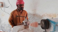  Harga Himalayan Pink Salt ini 20 kali lebih tinggi dari garam meja pada umumnya. Tentu saja hal ini disebabkan karena proses pembuatan garam yang tak mudah. Foto: Istimewa