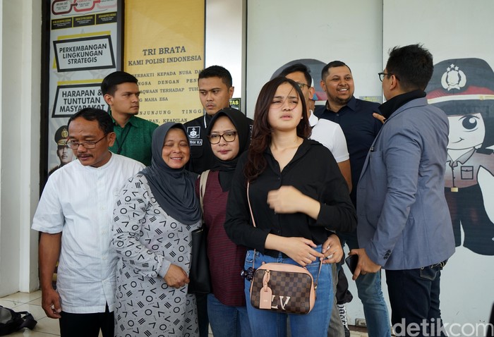 Syifa Hadju Syifa Hadju saat ditemui di Polsek Tangerang Selatan.