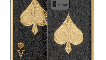 Karena tema tersebut, koleksi ini dinamai Galaxy S20 Ultra Fortune Collection. Foto: Caviar