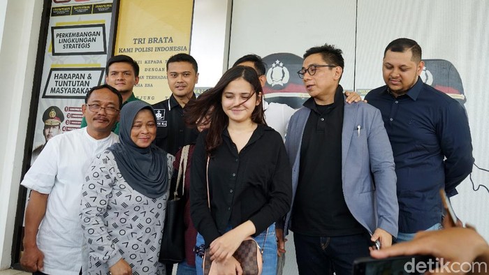 Syifa Hadju saat ditemui di Polsek Tangerang Selatan.