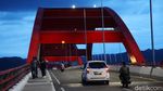 Melihat Jembatan Youtefa, Kebanggaan Warga Papua