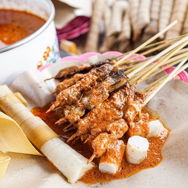 Sate Pusut hingga Bulayak, Sate Khas Lombok yang Tak Kalah Enak
