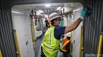 Tangkal Corona, LRT Jakarta Bersih-bersih
