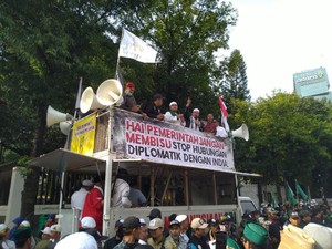 Demo di Depan Kedubes, Ketum PA 212 Ancam Sweeping WN India di RI