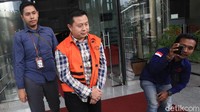 Rencananya, ia akan diadili dua pekan lagi.