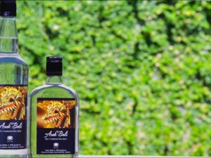 Menyambut Legalisasi Arak Bali