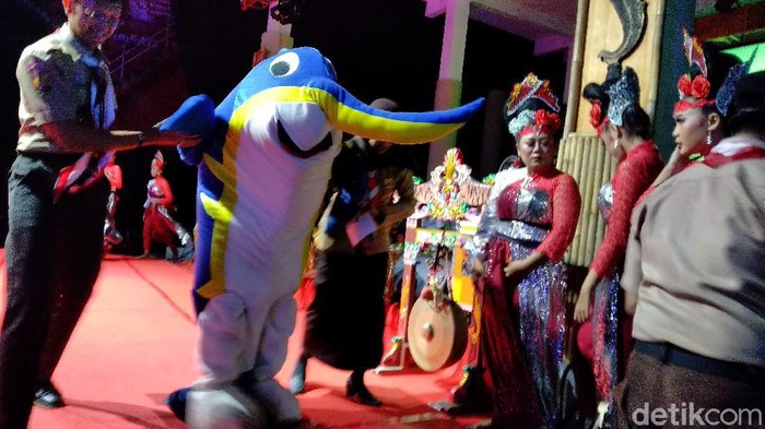 Si Marlin, Maskot Pilbup Pangandaran 2020