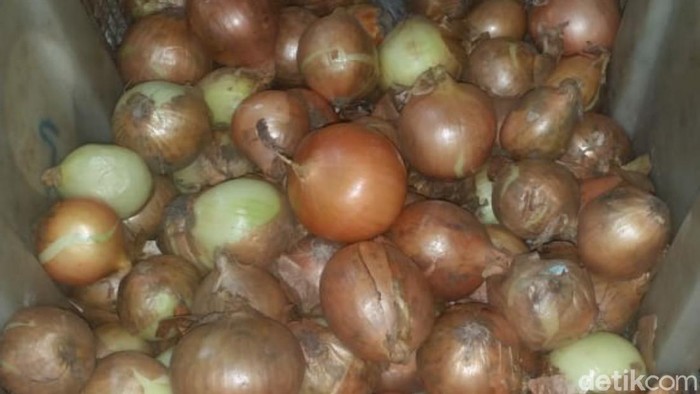 Harga bawang bombay di pasar-pasar Cianjur meroket