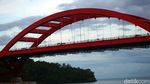 Melihat Jembatan Youtefa, Kebanggaan Warga Papua