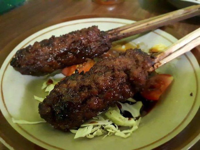 Sate Buntel