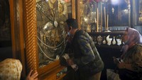 Menyusul adanya konfirmasi dari Kementerian Kesehatan Palestina, pada Kamis (5/3) waktu setempat, terkait tujuh kasus virus corona di wilayah Bethlehem, Tepi Barat, Yerusalem sebelah selatan, membuat Gereja Bethlehem dan sejumlah situs bersejarah lainnya ditutup sementara waktu.