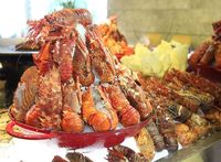 Yummy! Bisa Makan Lobster Sepuasnya dengan 10 Saus Ala China di Sini