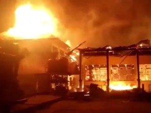 Video: Ruang Praktik SMKN 4 Kendari Terbakar, Kerugian Capai Rp 1,5 M