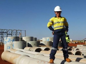 Hari Perempuan Dunia: Para Perempuan Indonesia di Pertambangan Australia