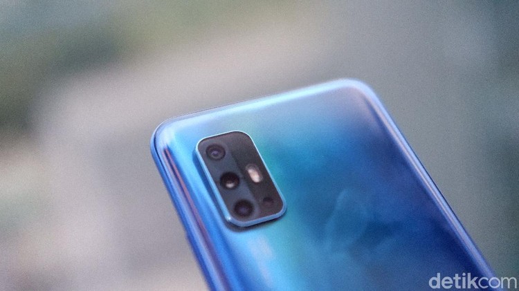 Vivo V19